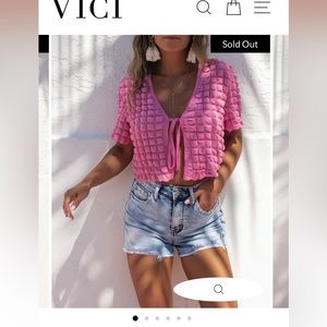 Modern day muse textured front the short sleeve top - Pink